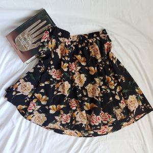 Glamorous mini floral skirt